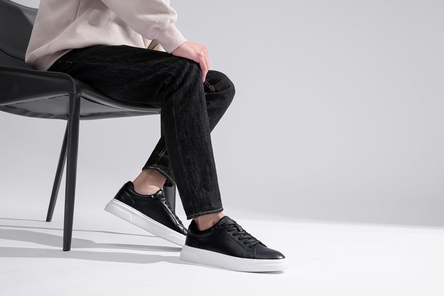 Men's Casual Shoes Fashion Sneakers Breathable Business Sneakers for Men